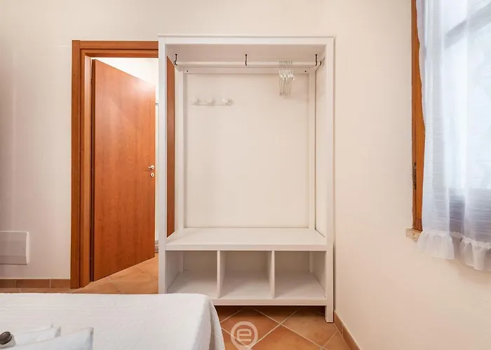 Будинок відпочинку Casa Adele - Steps To Cala Sinzias *