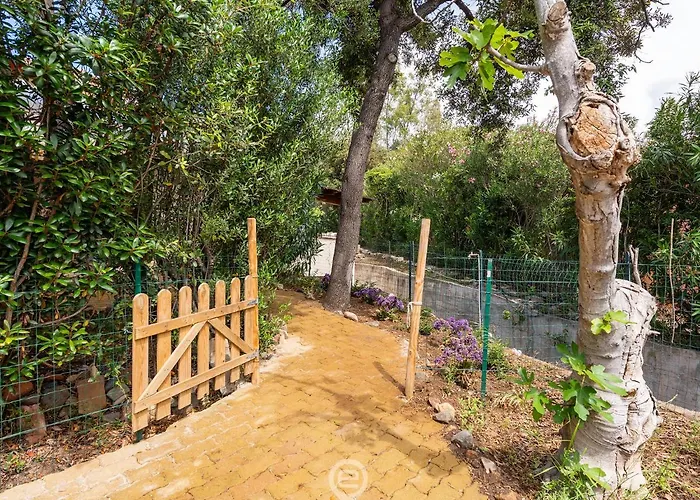 Casa Adele - Steps To Cala Sinzias