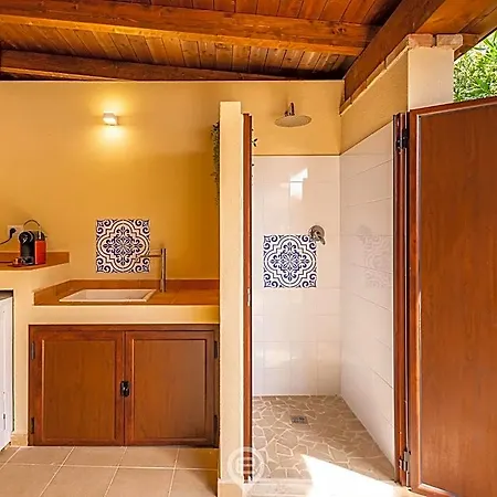 Estay - Casa Adele - Exclusive Vacation On The